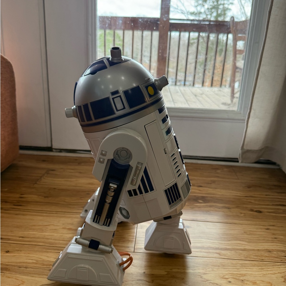 Hasbro 2002 R2D2 interactive droid - Picture 4 of 8